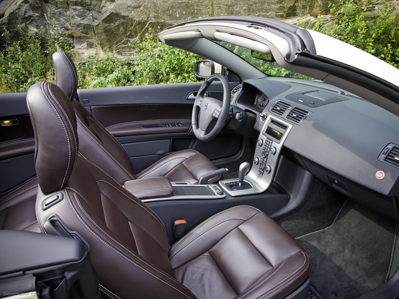 Volvo C70 2009